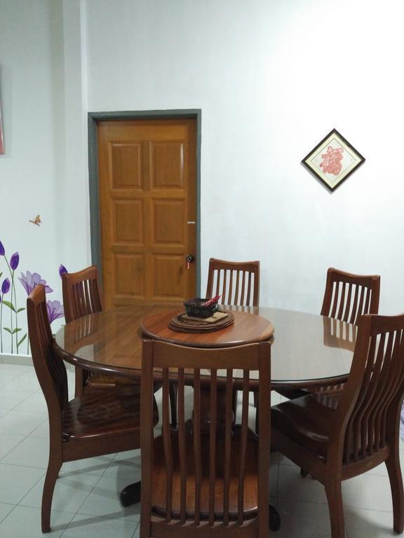 Cozy Mount Erskine Homestay George Town Exterior photo